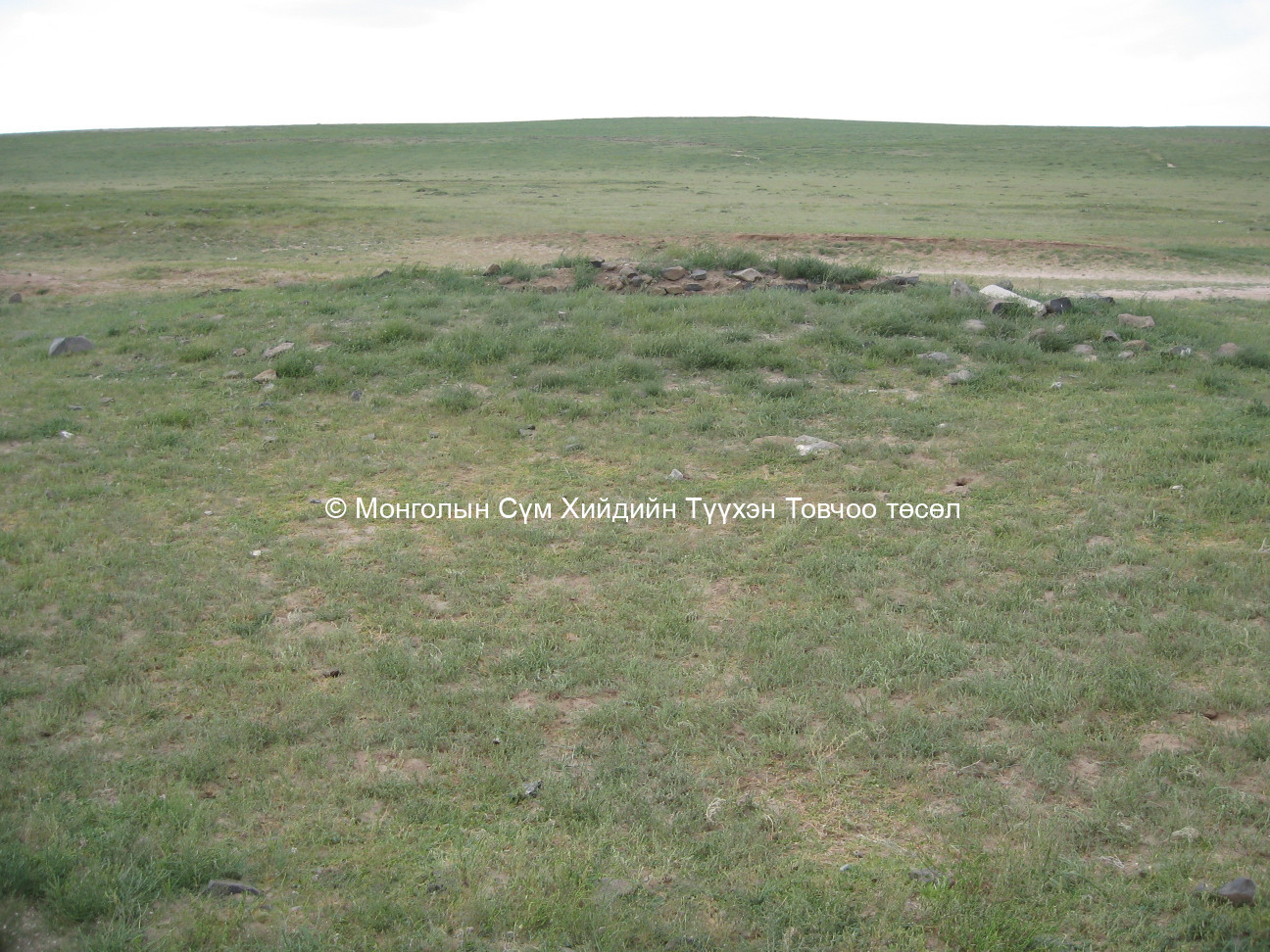 Их булгийн хийдийн сахиусны дуганы туурь/2/